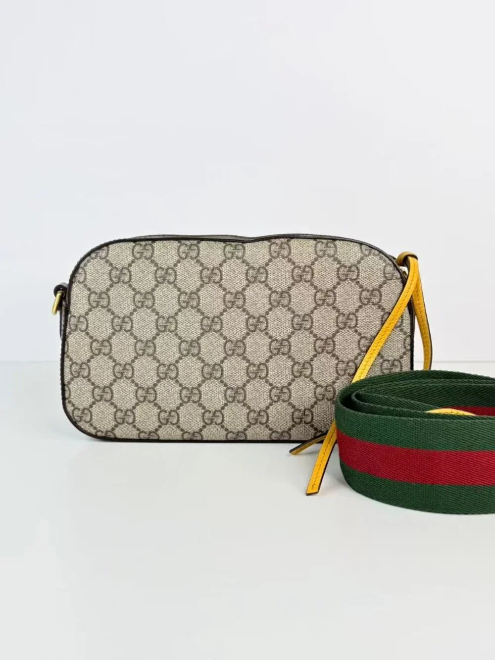 Gucci Neo vintage camera messenger bag